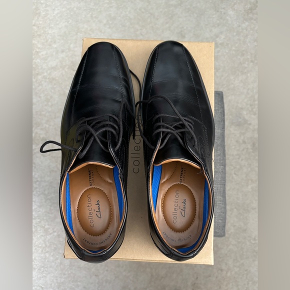 CLARKS Whiddon Pace Black Leather, Size Mens 10, EUC, Dress shoes - Picture 8 of 13